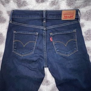 Women’s Levi’s Jeans
